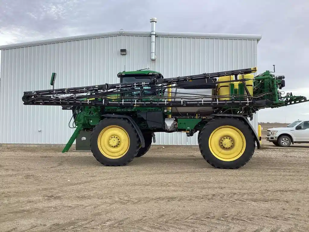 Gallery image 2 for Used 2024 John Deere 612R Sprayer - Self Propelled