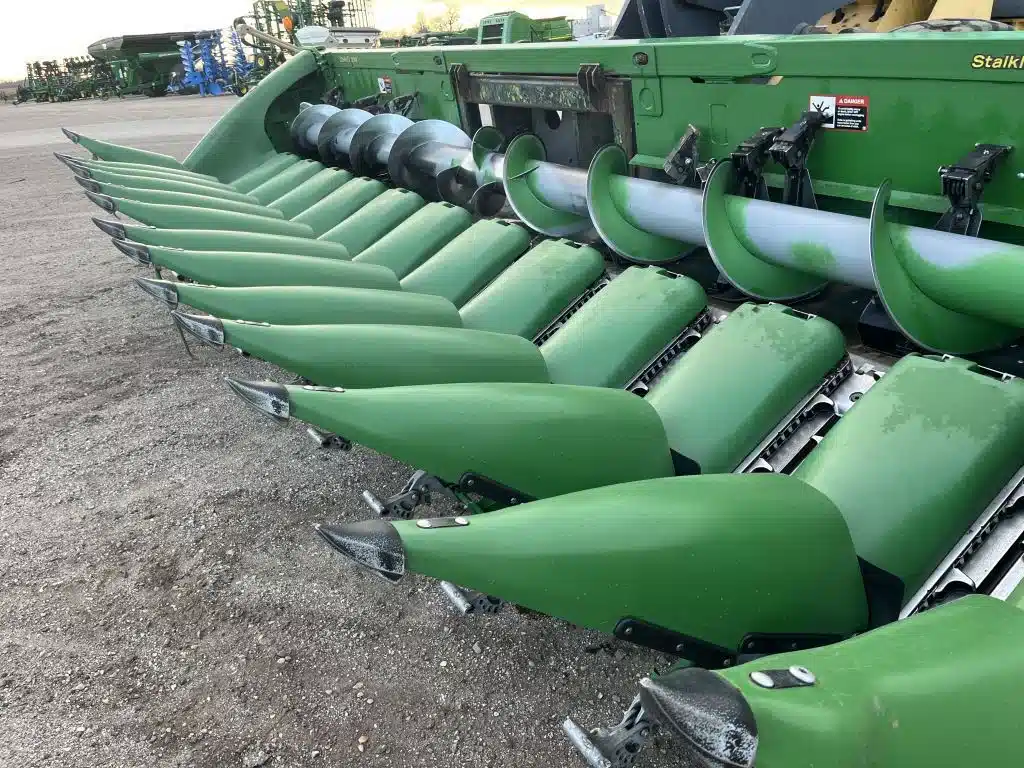 Gallery image 2 for 2019 John Deere 712C Header - Row Crop