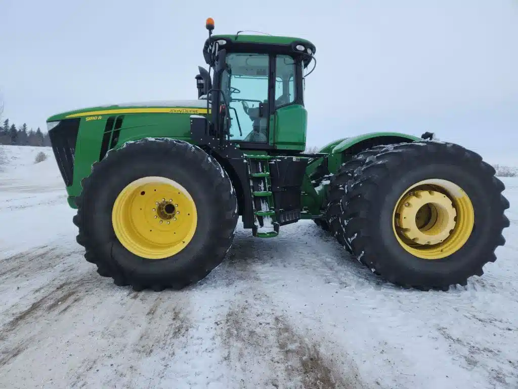 Gallery image 2 for 2012 John Deere 9510R Tractor