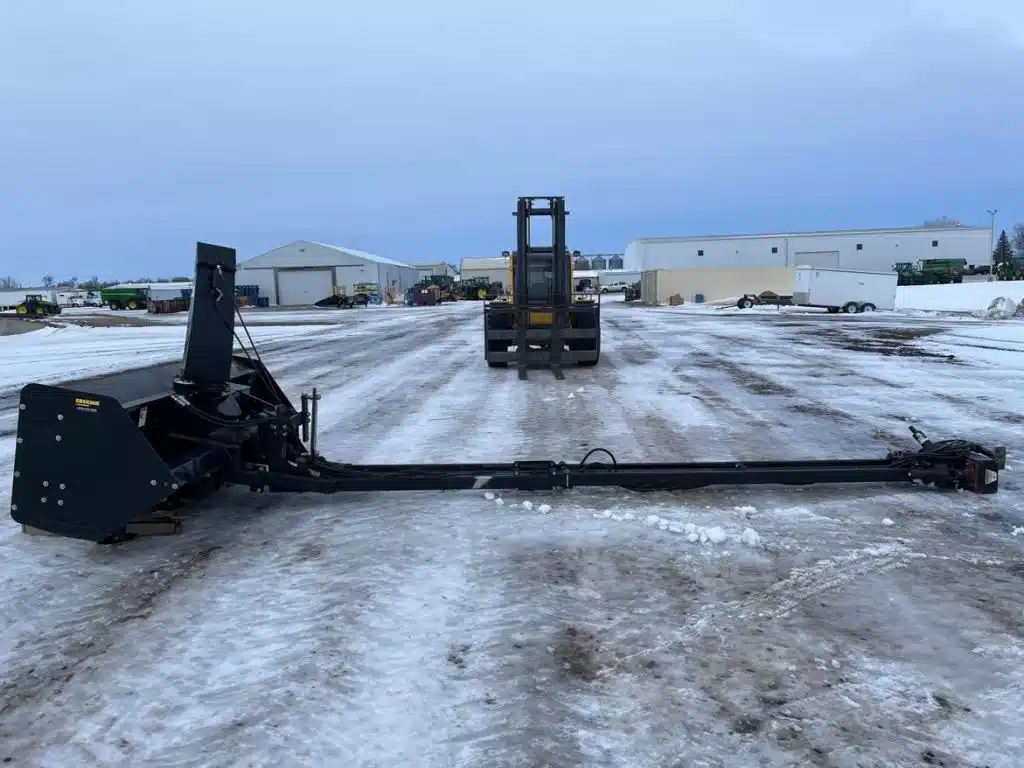 Gallery image 2 for Used 2013 Erskine 1080FM Snow Blower