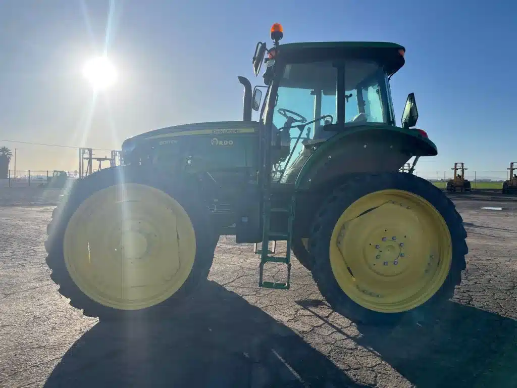 Gallery image 2 for 2023 John Deere 6120EH Tractor