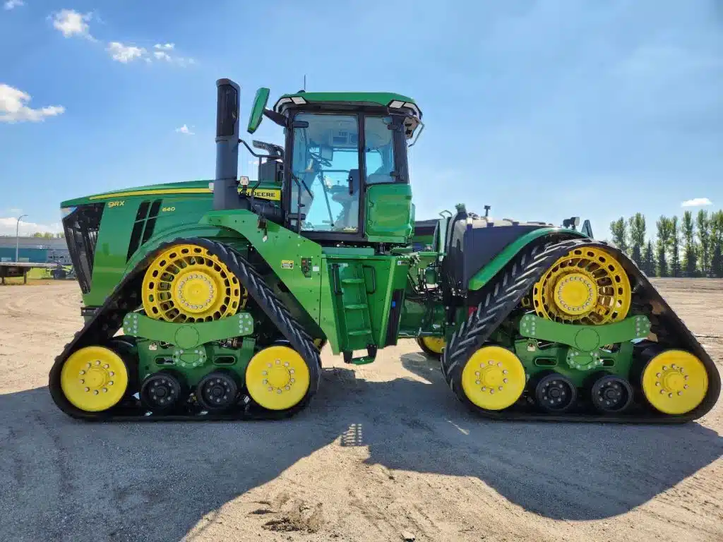 Gallery image 2 for 2023 John Deere 9RX 640 Tractor