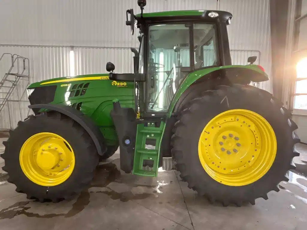 Gallery image 2 for 2024 John Deere 6155M Tractor