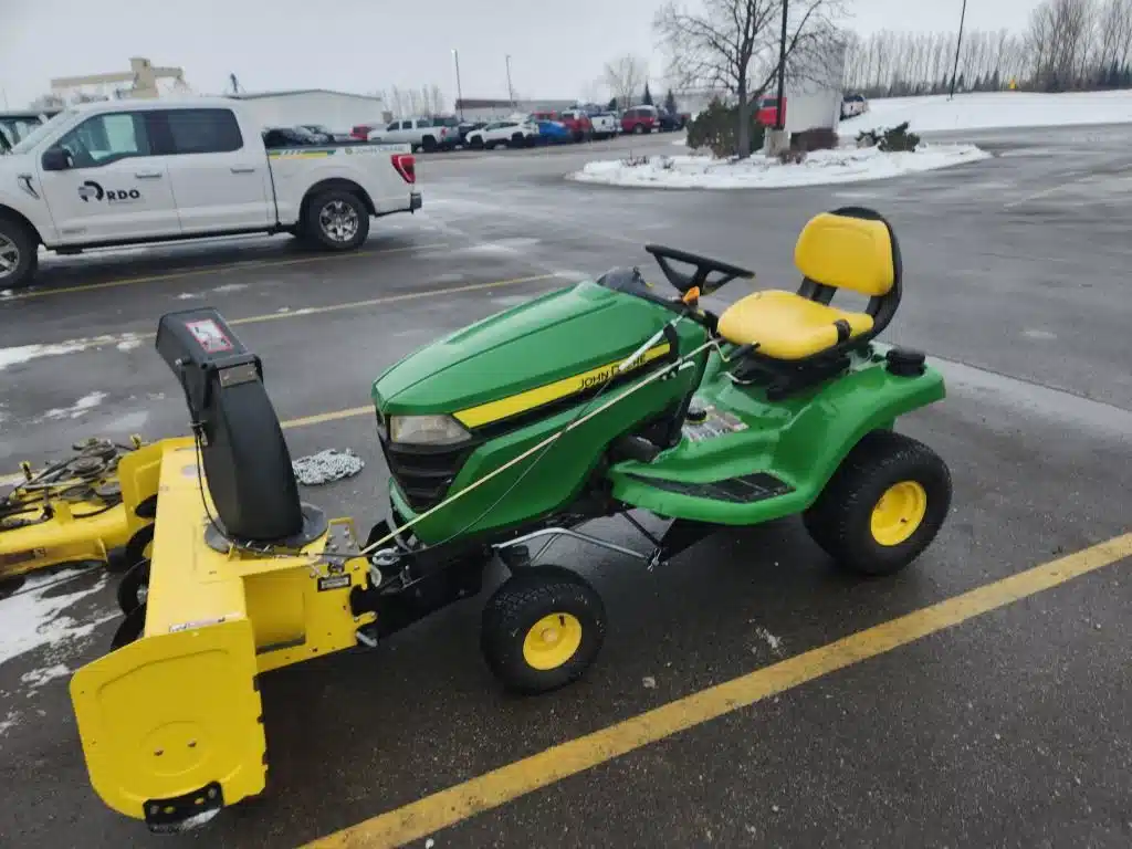 Gallery image 1 for Used 2018 John Deere X350 Lawn Tractor