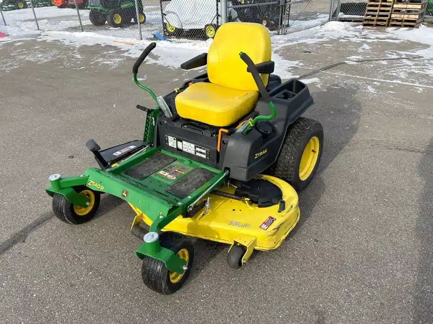 Gallery image 1 for 2019 John Deere Z540R Mower - Zero Turn