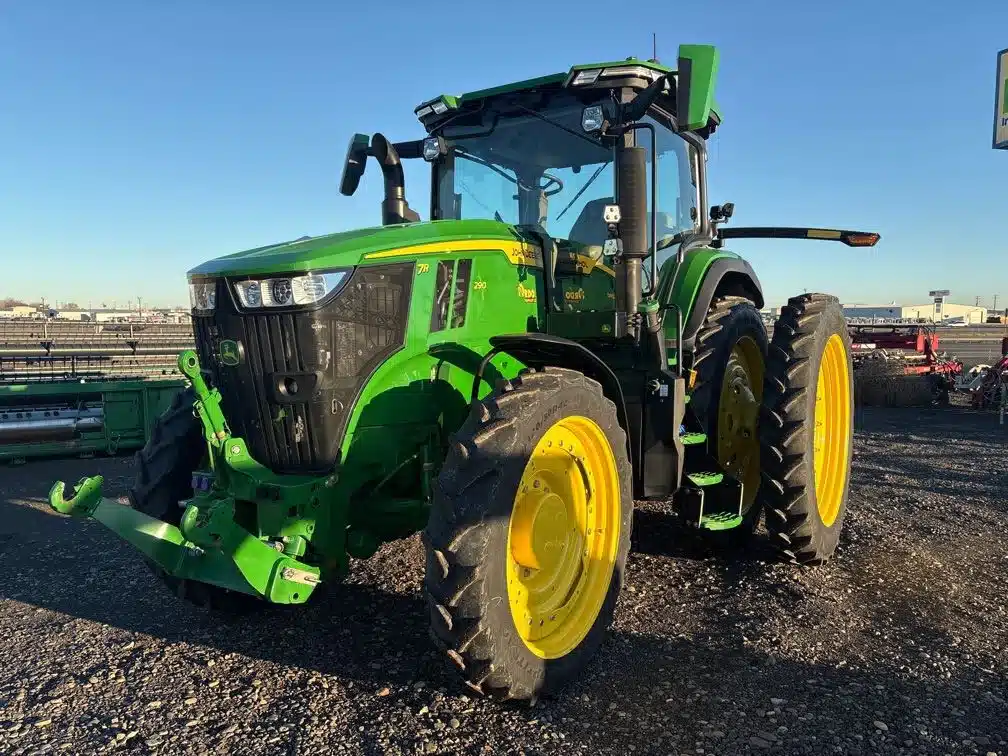 Gallery image 1 for 2025 John Deere 7R 290 Tractor