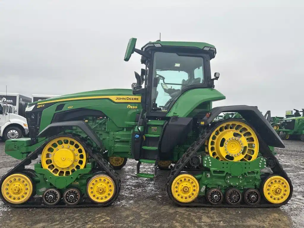 Gallery image 2 for 2025 John Deere 8RX 410 Tractor