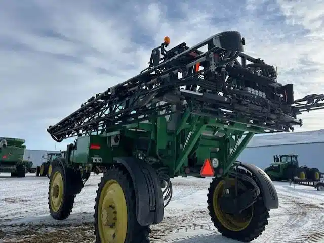 Gallery image 2 for 2011 John Deere 4730 Sprayer - Self Propelled
