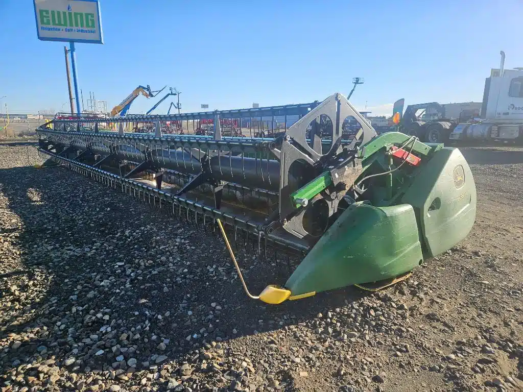 Gallery image 1 for Used 2019 John Deere 635 Header - Flex