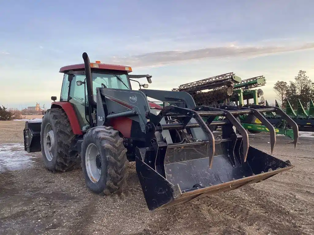 Gallery image 1 for 2002 Case IH MXM 120 Tractor