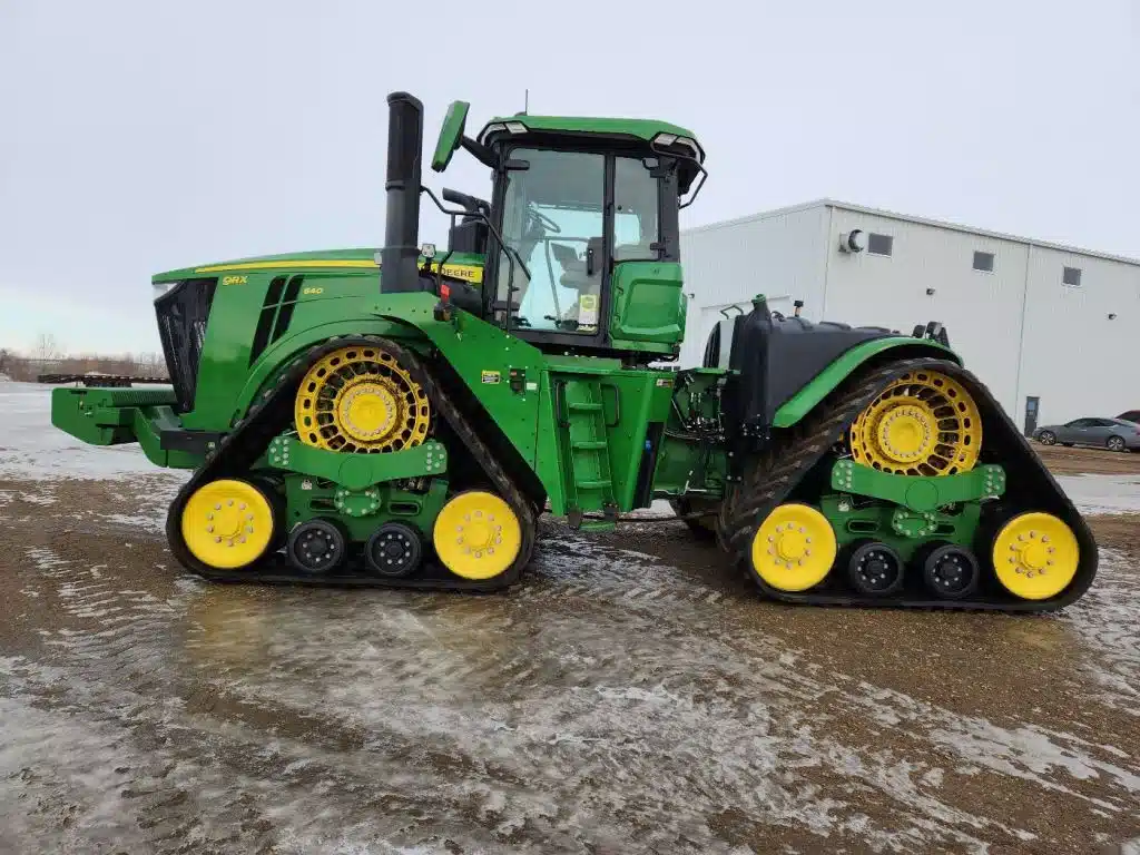Gallery image 2 for 2024 John Deere 9RX 640 Tractor