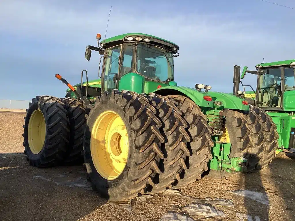 Gallery image 2 for 2012 John Deere 9510R Tractor
