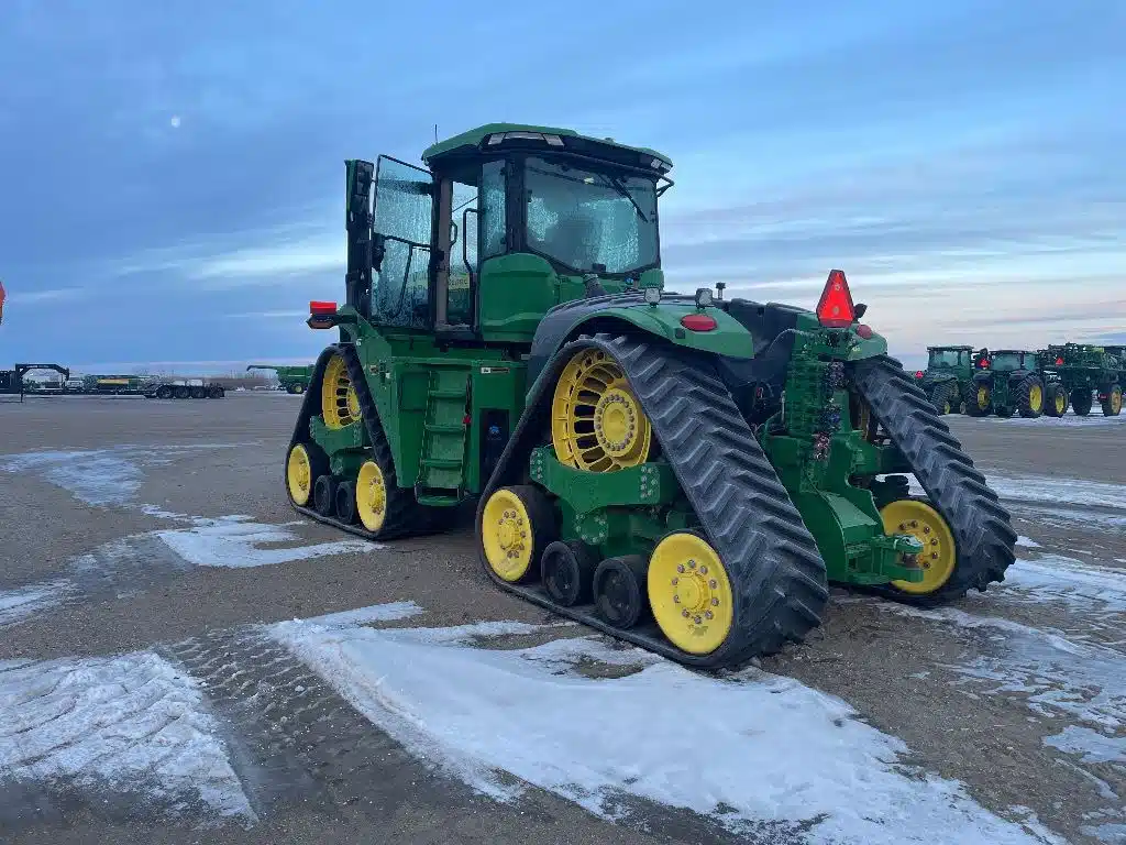 Gallery image 2 for 2024 John Deere 9RX 640 Tractor