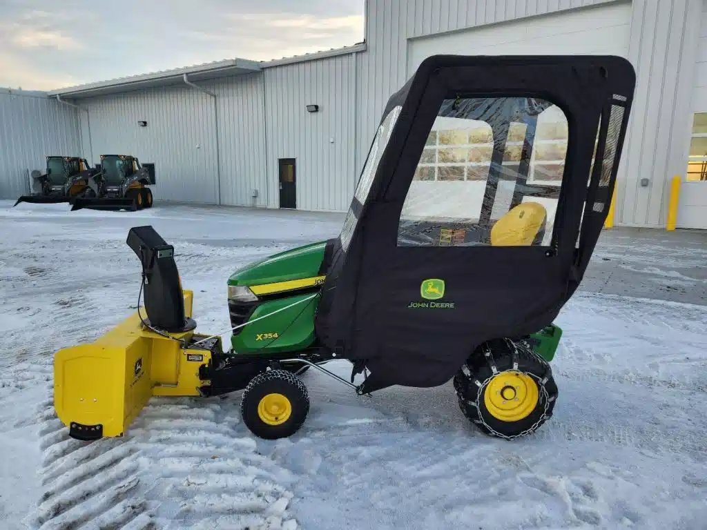 Gallery image 2 for 2022 John Deere X354 Lawn Tractor