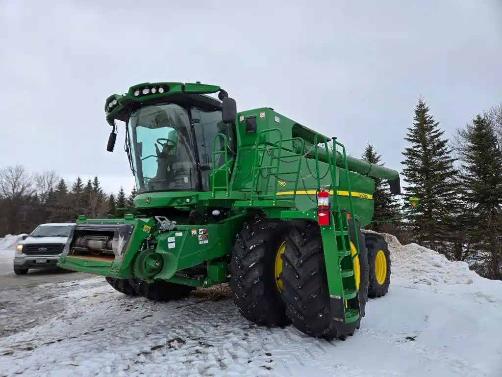 2021 John Deere S780 Combine