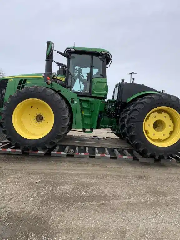 Gallery image 2 for 2024 John Deere 9R 590 Tractor
