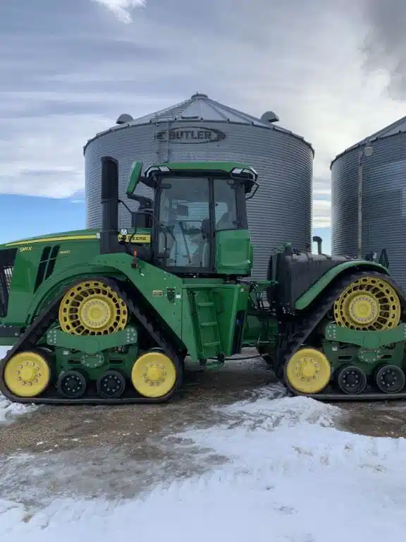 Gallery image 2 for 2024 John Deere 9RX 640 Tractor