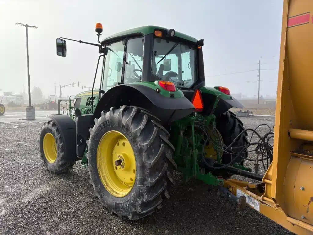 Gallery image 2 for 2017 John Deere 6110M Tractor
