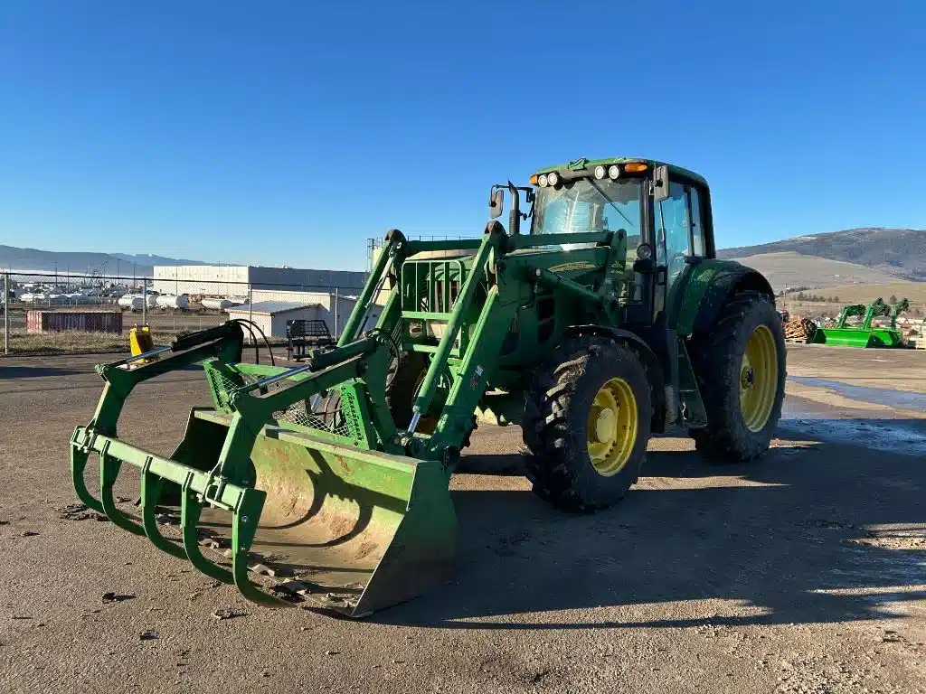 Gallery image 1 for 2010 John Deere 7430 Tractor