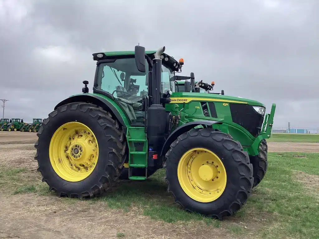 Gallery image 2 for 2024 John Deere 6R 175 Tractor