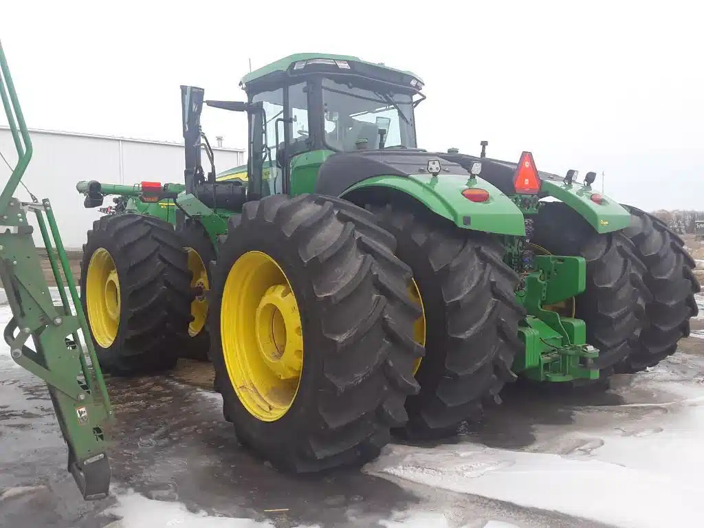 Gallery image 2 for 2024 John Deere 9R 640 Tractor