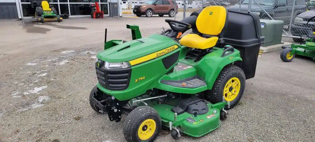2024 John Deere X754 Lawn Tractor