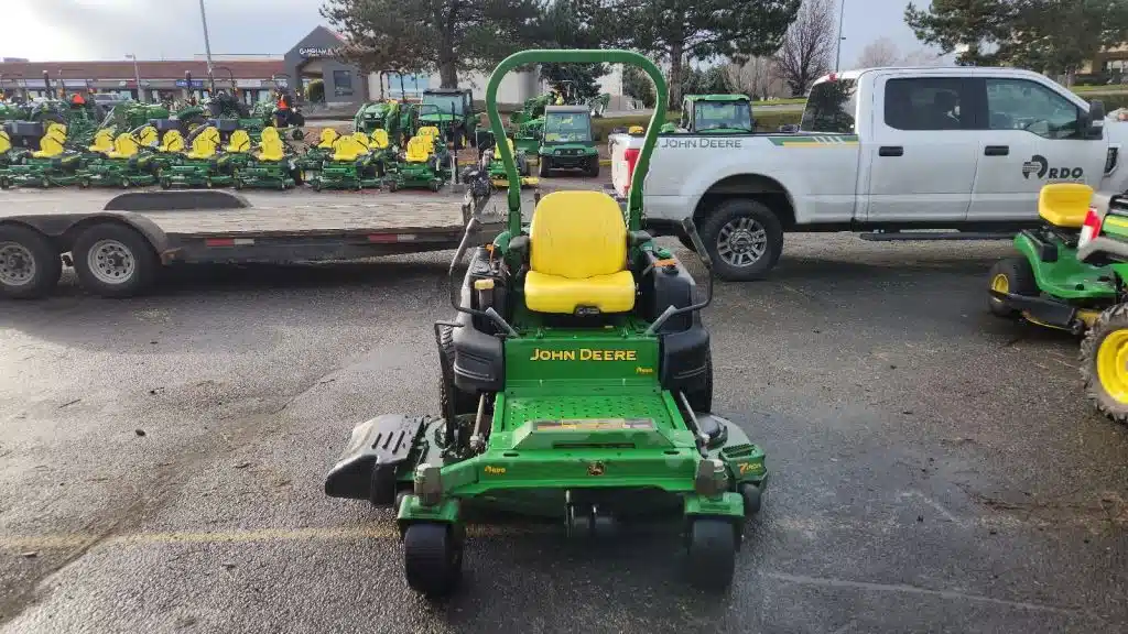 Gallery image 2 for 2017 John Deere Z997R Mower - Zero Turn