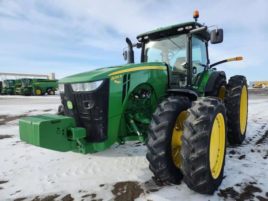 Gallery image 1 for 2016 John Deere 8295R Tractor