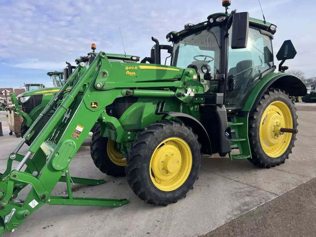 2017 John Deere 6120R Tractor