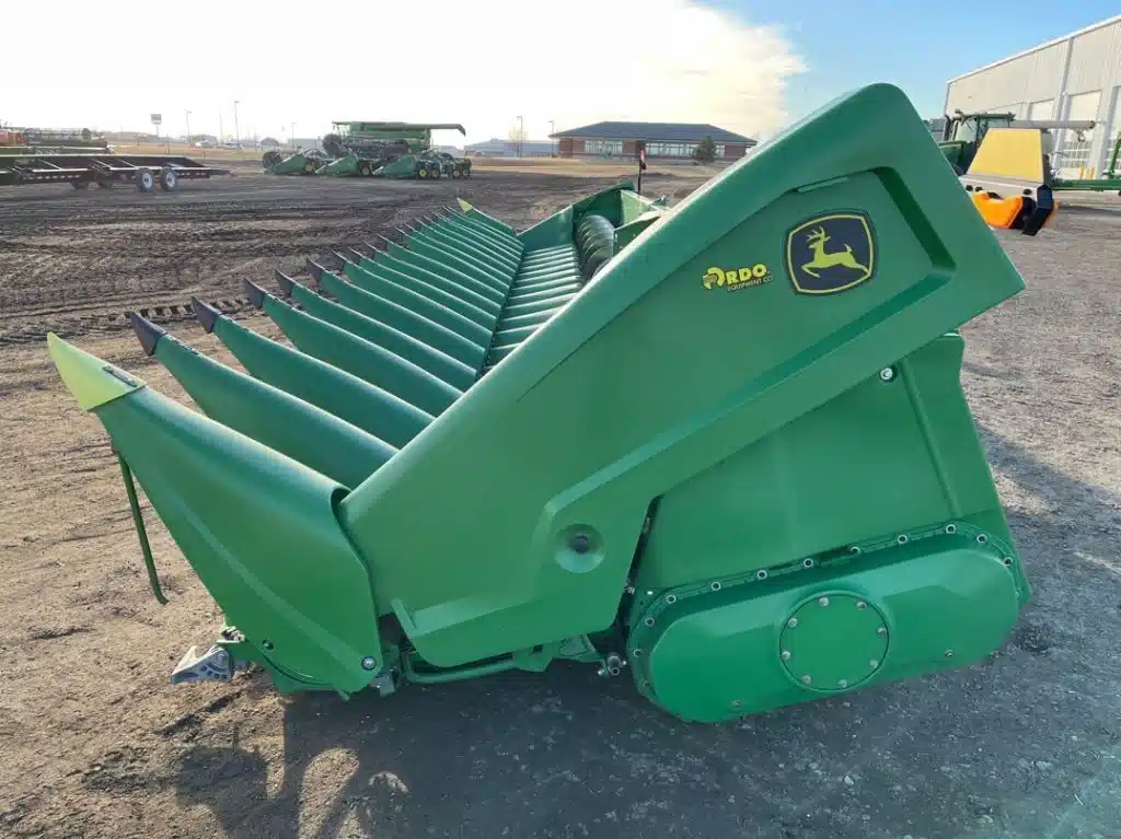 Photo de la Galerie 2 pour 2024 John Deere C18R Nez - Maïs