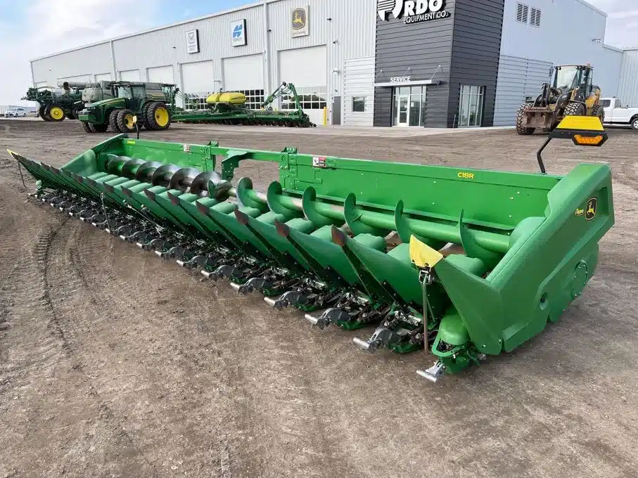 Photo de la Galerie 1 pour 2024 John Deere C18R Nez - Maïs