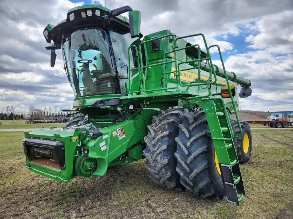 Photo de la Galerie 1 pour 2025 John Deere S7 800 Batteuse