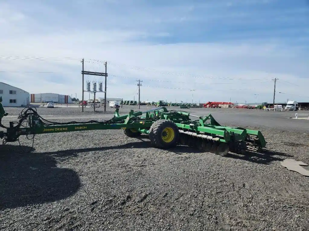 Photo de la Galerie 2 pour 2024 John Deere 2680H Disque
