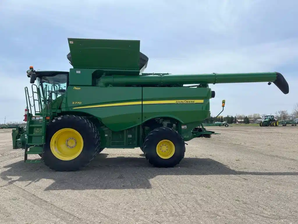 Photo de la Galerie 2 pour 2020 John Deere S770 Batteuse
