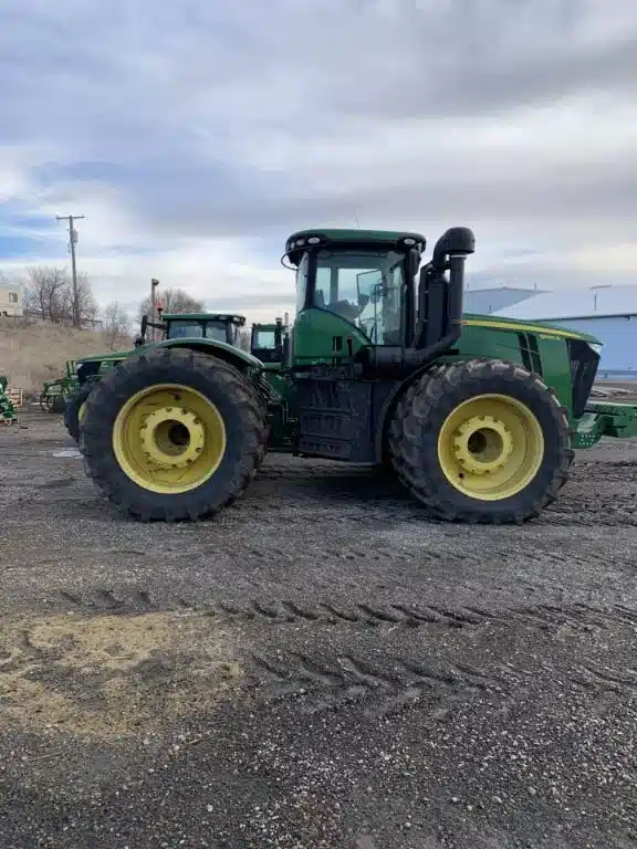 Gallery image 2 for 2014 John Deere 9560R Tractor