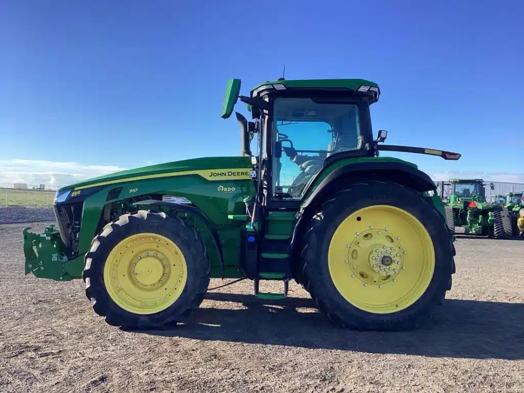 Gallery image 2 for 2024 John Deere 8R 310 Tractor