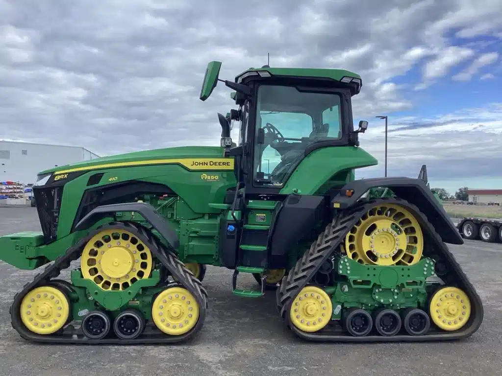 Gallery image 2 for 2024 John Deere 8RX 410 Tractor