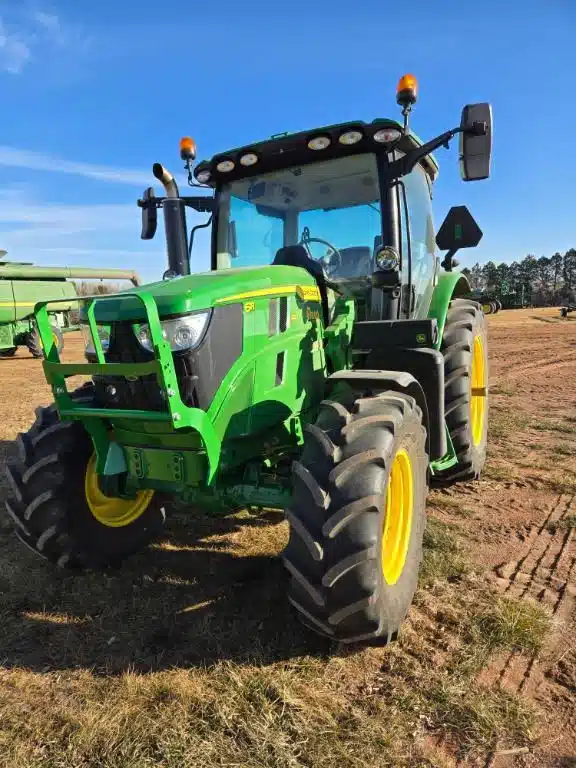 Gallery image 1 for 2025 John Deere 6R 140 Tractor