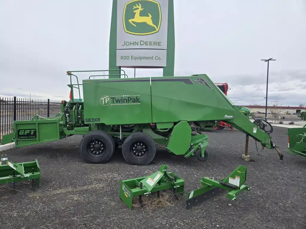 Gallery image 2 for 2023 SB3XR Square Baler - Small