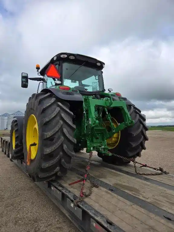 Photo de la Galerie 2 pour 2025 John Deere 6R 195 Tracteur