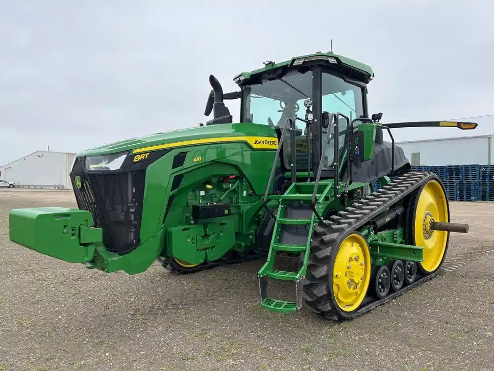 Gallery image 1 for 2024 John Deere 8RT 410 Tractor