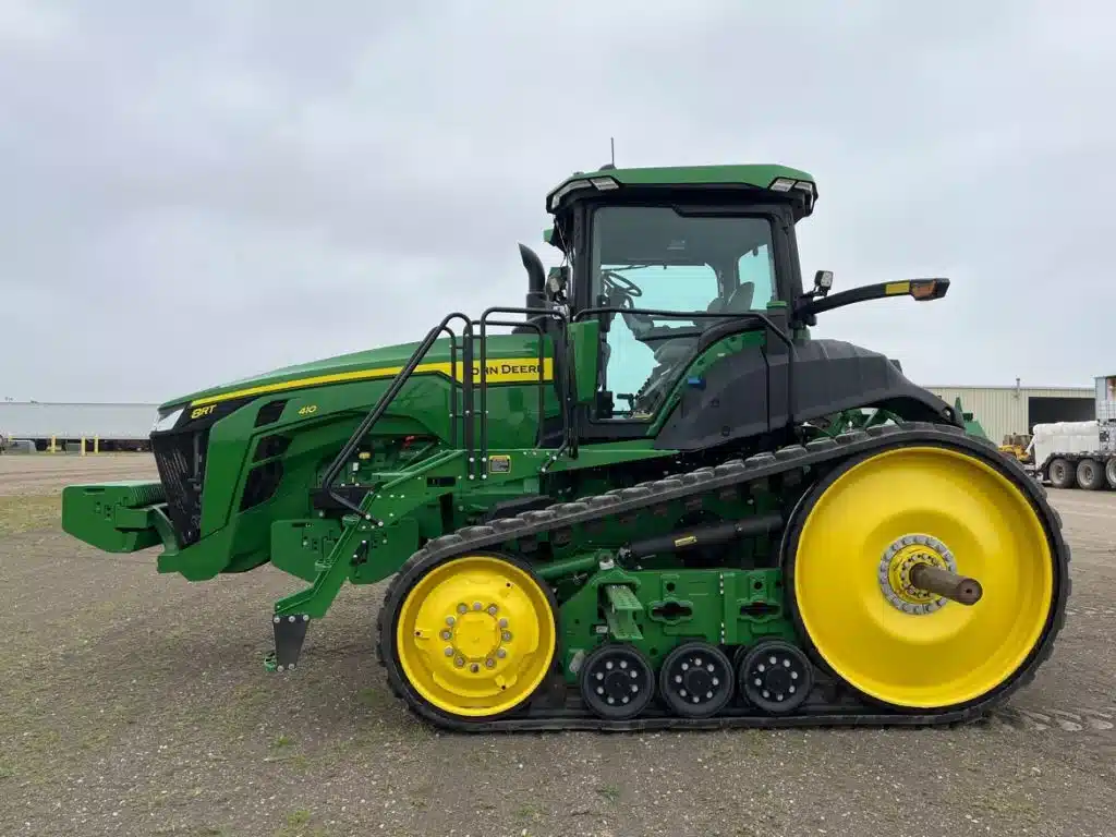 Gallery image 2 for 2024 John Deere 8RT 410 Tractor