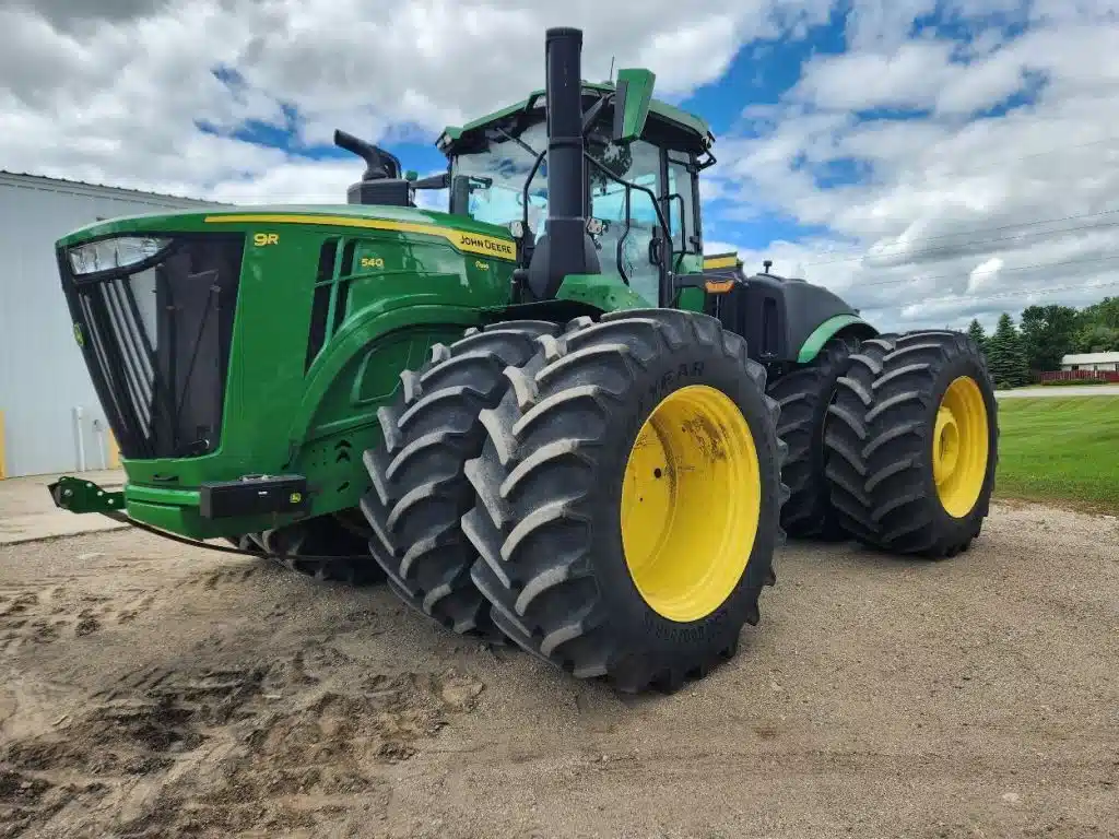 Gallery image 1 for 2025 John Deere 9R 540 Tractor
