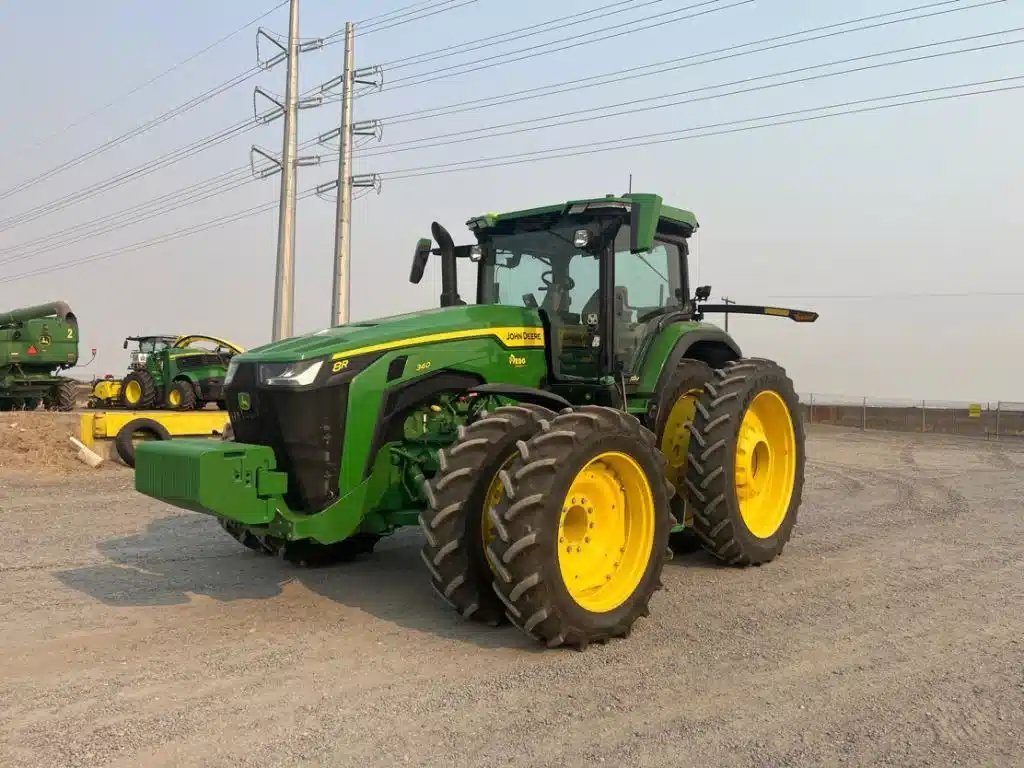 Gallery image 1 for 2025 John Deere 8R 340 Tractor