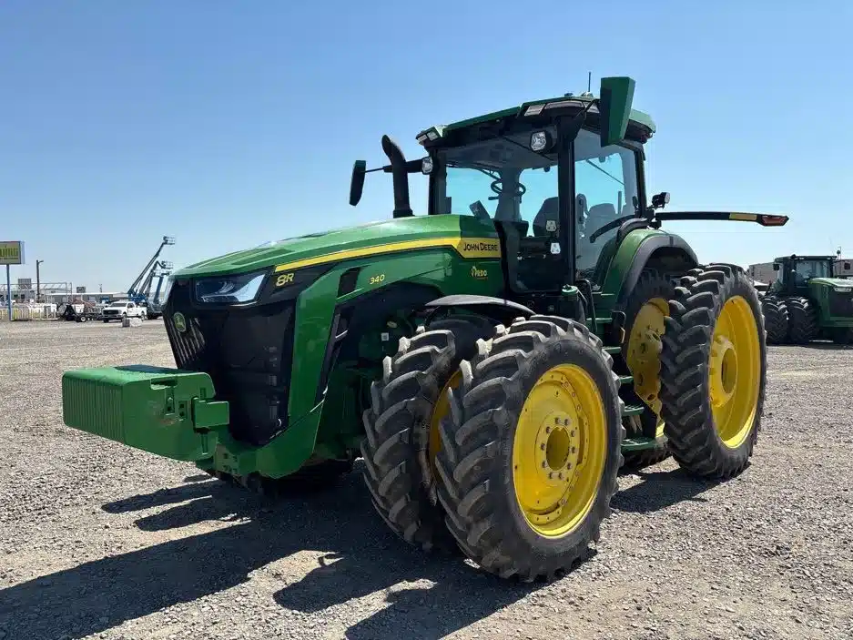 Gallery image 1 for 2025 John Deere 8R 340 Tractor