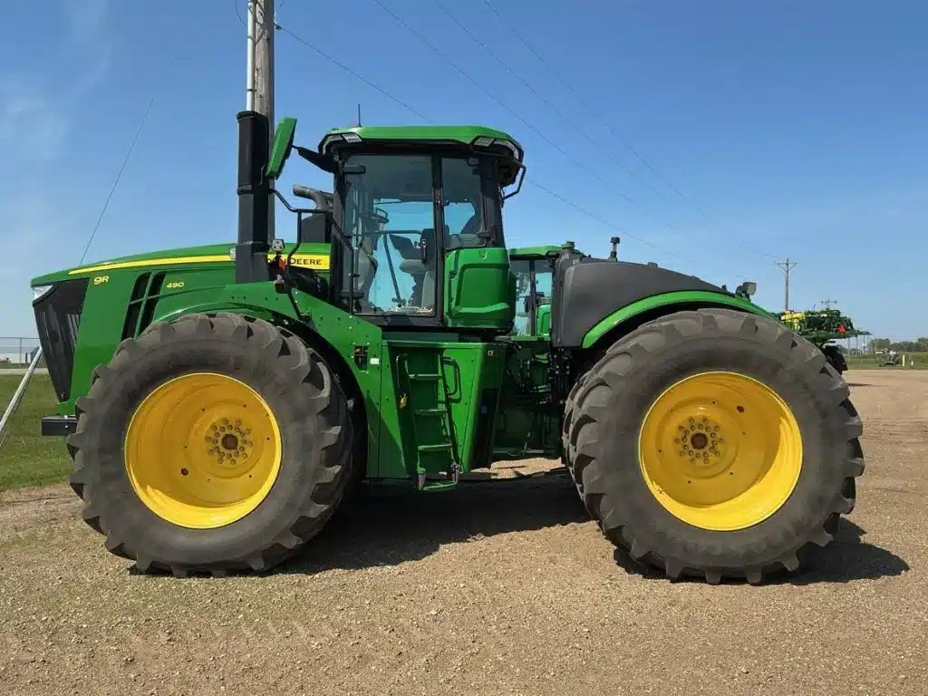 Gallery image 2 for 2024 John Deere 9R 490 Tractor