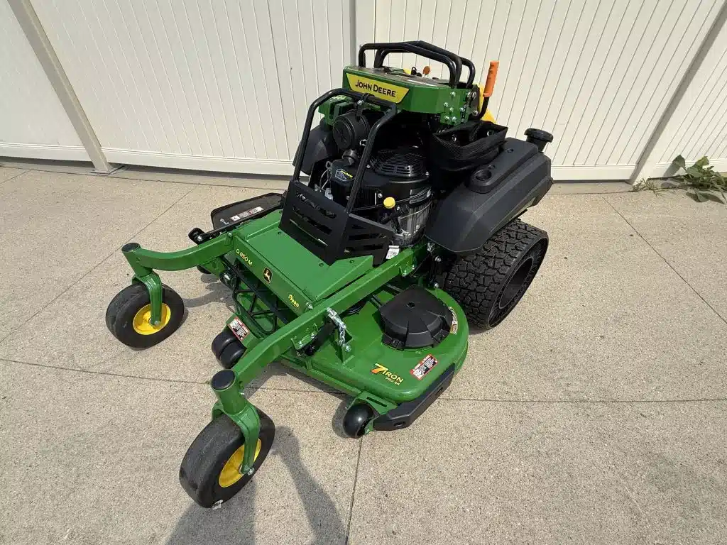 Gallery image 1 for 2026 John Deere Q850M Other