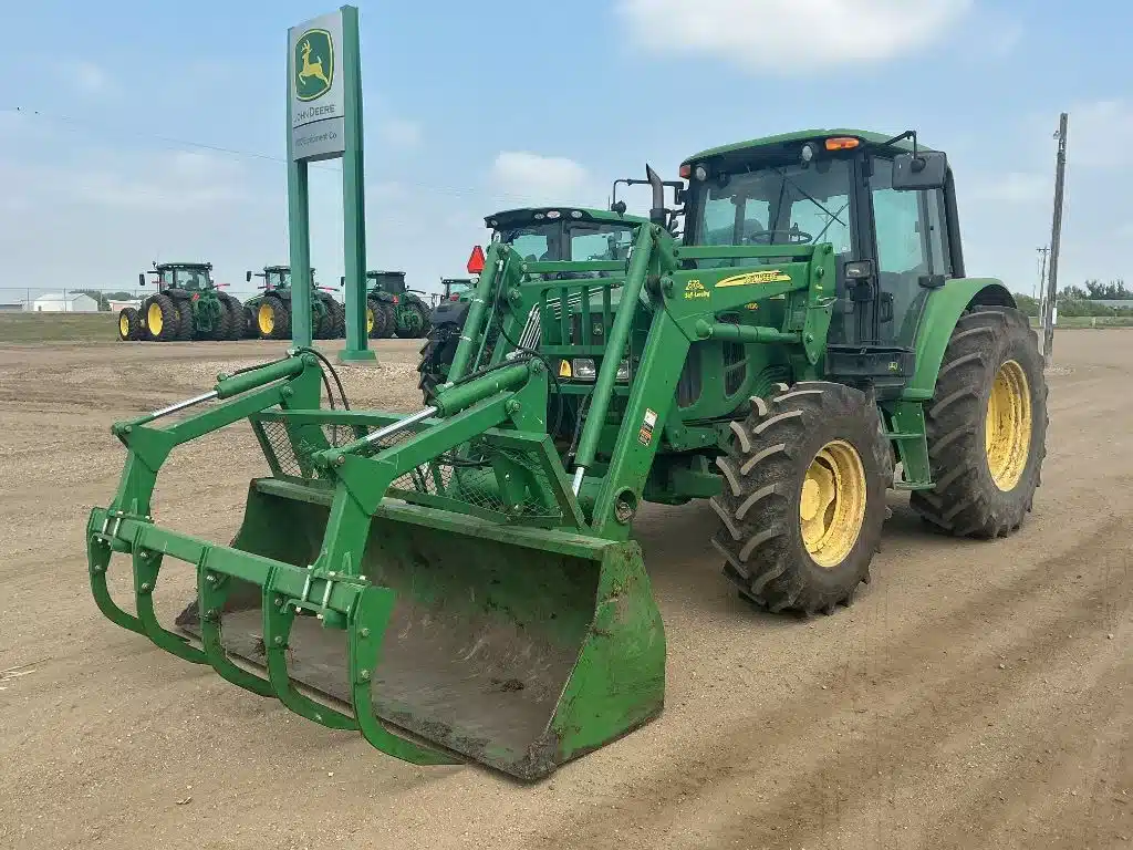 Gallery image 1 for 2009 John Deere 6430 Tractor