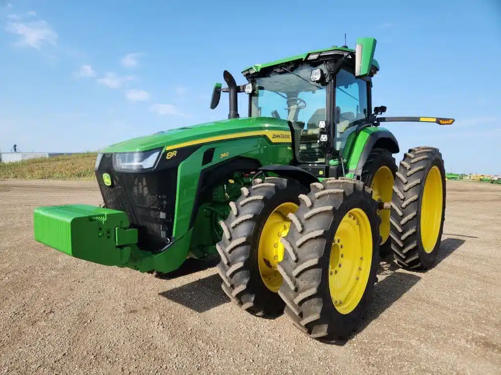 Photo de la Galerie 1 pour 2025 John Deere 8R 340 Tracteur