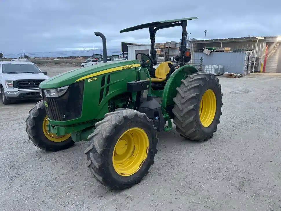 Gallery image 1 for 2024 John Deere 5120M Tractor